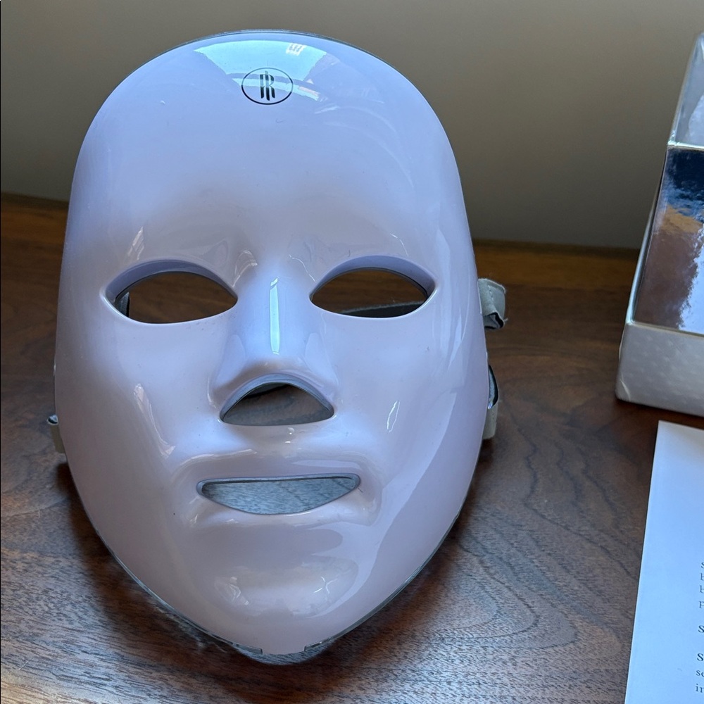 Regenalight LED beauty mask